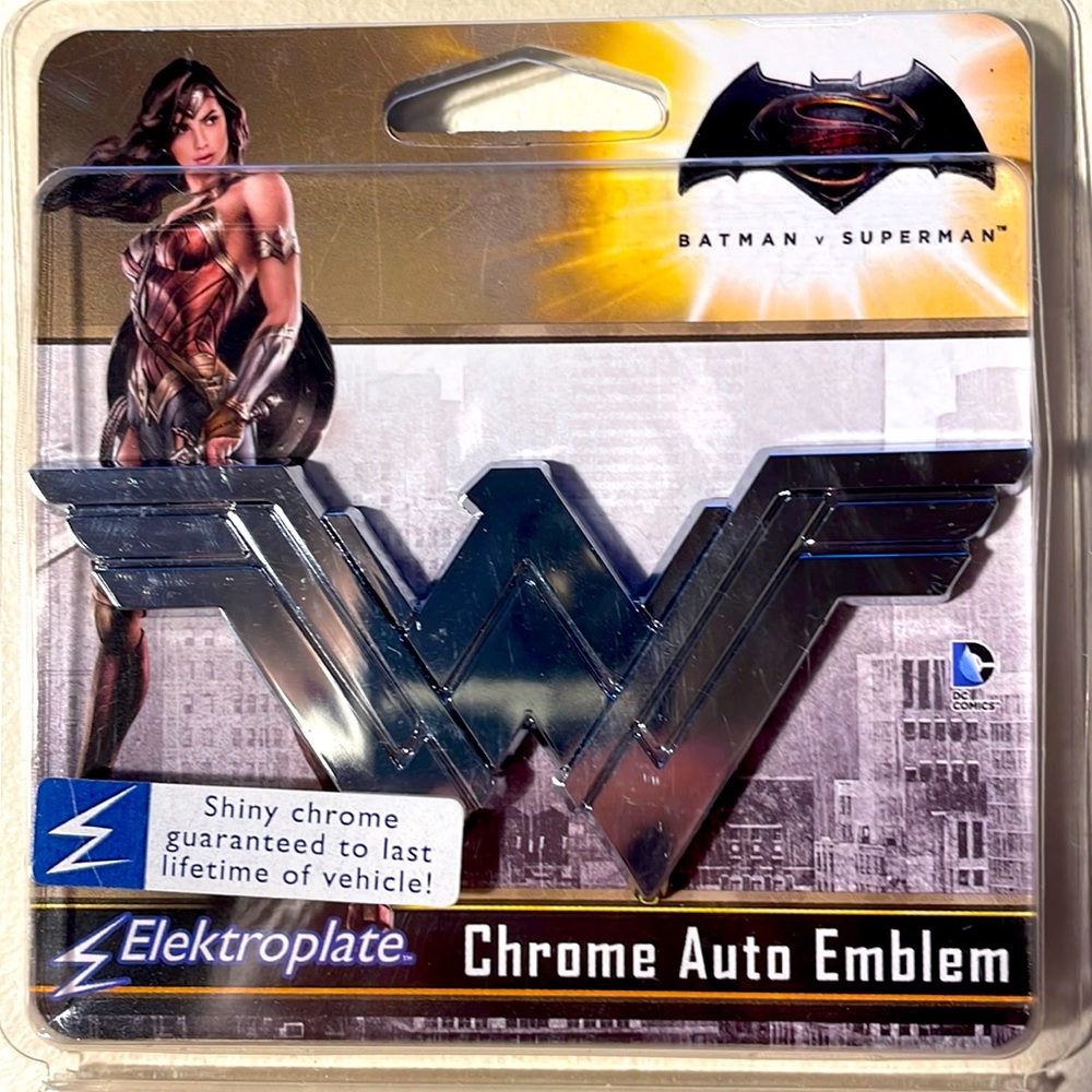 Wonder Woman Chrome Auto Emblem